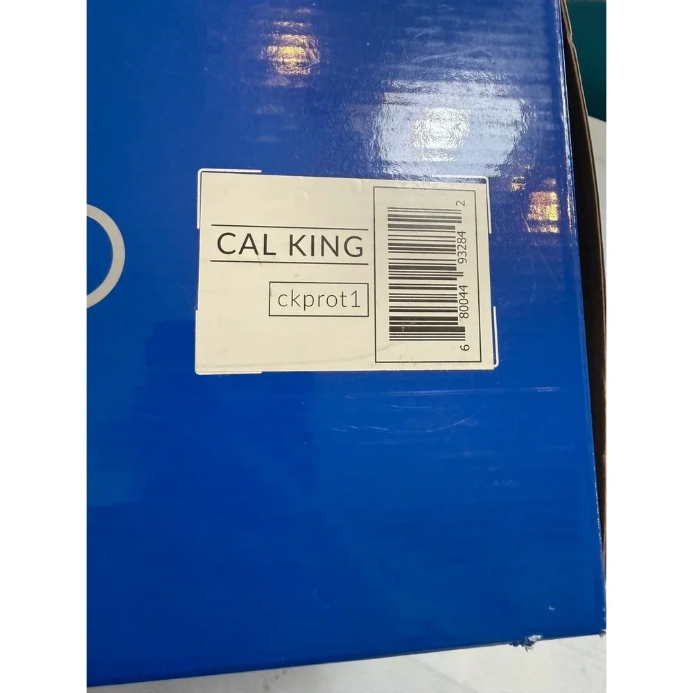 Puffy‎ Mattress Protector California King NEW